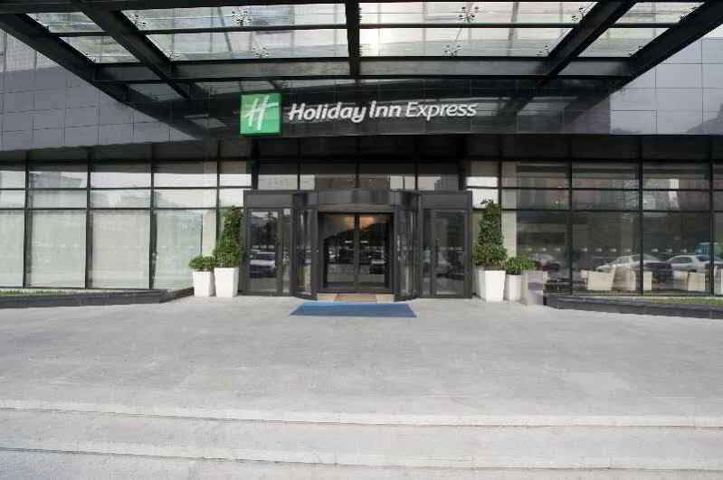 Holiday Inn Express Beijing Huacai By Ihg Pequim Exterior foto